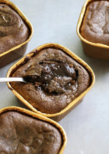Load image into Gallery viewer, Molten Lava Cake