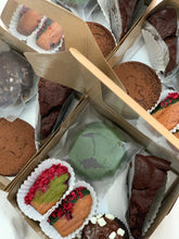 Load image into Gallery viewer, Excess Bakes