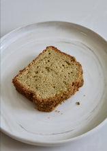Load image into Gallery viewer, Assorted Sliced Cakes
