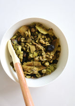 Load image into Gallery viewer, Matcha Pistachio Blueberries Granola
